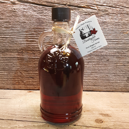 500 ml glass jug of 100% pure Canadian maple syrup